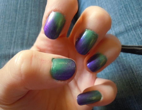 green-and-purple-nail-art-69_3 Arta unghiilor verde și violet