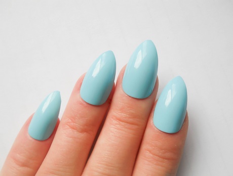 light-blue-nail-polish-designs-86_11 Modele de lacuri de unghii albastru deschis