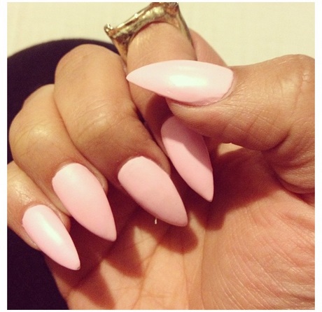 light-pink-stiletto-nails-57_8 Unghii stiletto roz deschis