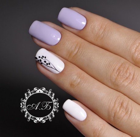 light-purple-nails-49_15 Unghii violet deschis