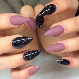 matte-pointed-nails-44_6 Unghii ascuțite mat