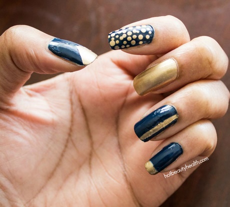 nail-art-blue-and-gold-38_8 Nail art albastru și auriu