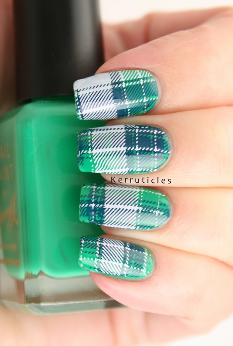 nail-art-blue-and-green-63_9 Nail art albastru și verde