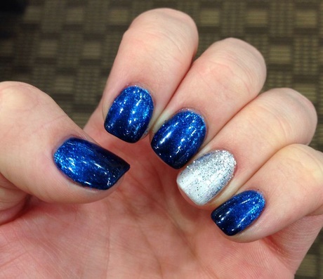 nail-art-blue-and-silver-50_16 Nail art albastru și argintiu