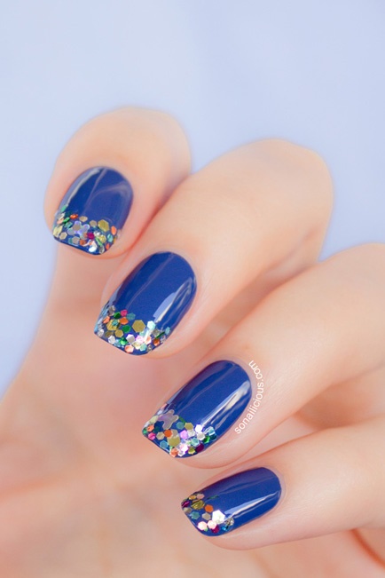 Nail art modele albastru poloneză