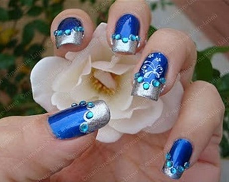 nail-art-designs-in-blue-and-silver-04_14 Nail art designs în albastru și argintiu