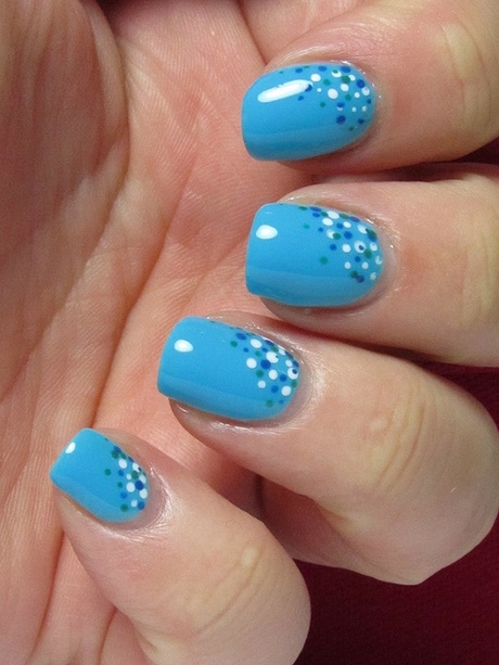 nail-art-on-blue-nail-polish-77_2 Nail art pe lac de unghii albastru