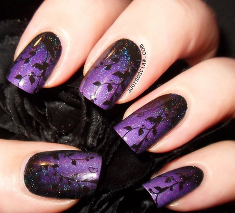 nail-art-on-purple-nails-45_12 Nail art pe unghii violet