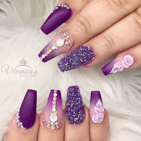 nail-art-on-purple-nails-45_2 Nail art pe unghii violet