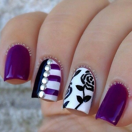 nail-art-on-purple-nails-45_4 Nail art pe unghii violet