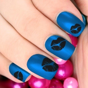 nail-designs-blue-and-black-61_3 Modele de unghii albastru și negru