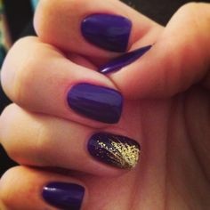 nail-designs-purple-and-gold-66_11 Modele de unghii violet și aur