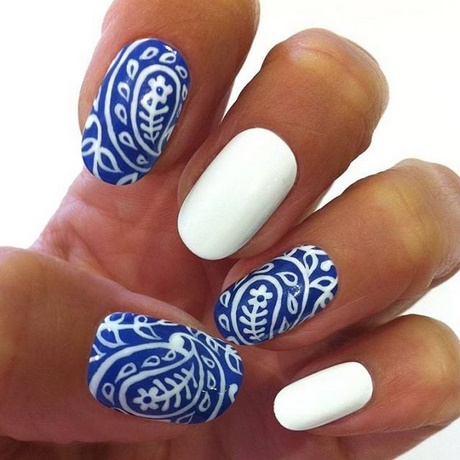 nails-blue-and-white-93_6 Cuie albastru și alb