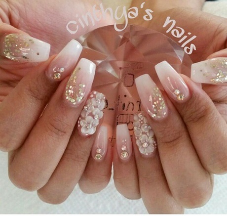 nails-with-3d-flowers-64_13 Cuie cu flori 3d