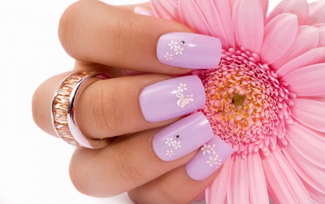 nails-with-flowers-on-them-95_12 Cuie cu flori pe ele