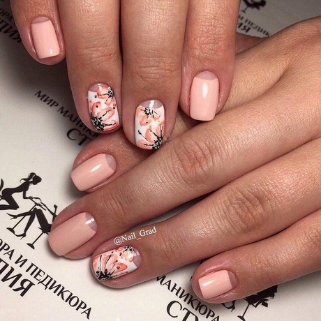 nails-with-flowers-on-them-95_6 Cuie cu flori pe ele