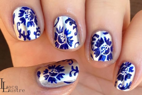 navy-and-silver-nail-designs-37_16 Modele de unghii bleumarin și argintiu