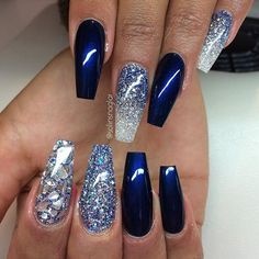 navy-silver-nails-18_17 Cuie de argint bleumarin