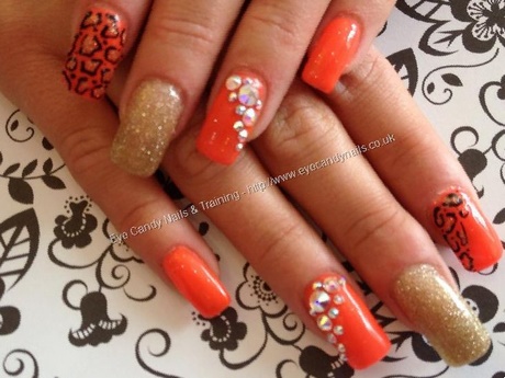 orange-and-gold-nail-designs-59_12 Modele de unghii portocalii și aurii
