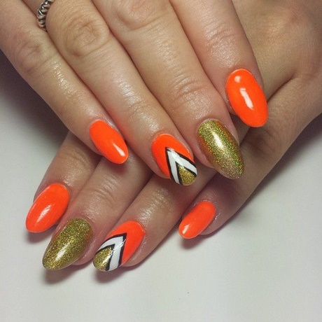 orange-and-gold-nail-designs-59_9 Modele de unghii portocalii și aurii