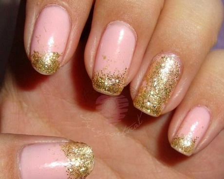 pink-gold-nail-designs-88 Modele de unghii de aur roz