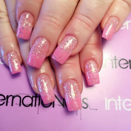 pink-silver-nail-designs-91_12 Modele de unghii de argint roz