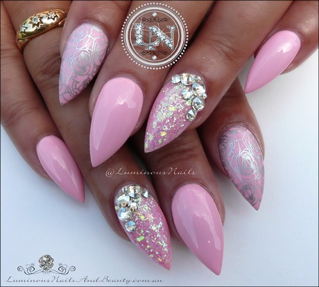 pink-silver-nails-88_2 Unghii de argint roz