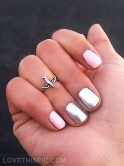 pink-silver-nails-88_5 Unghii de argint roz