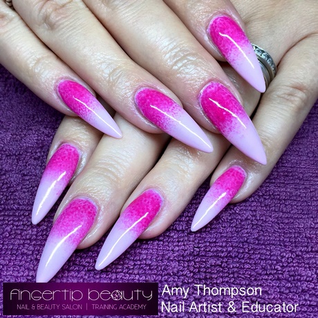 pink-stiletto-nail-designs-29_20 Modele de unghii stiletto roz