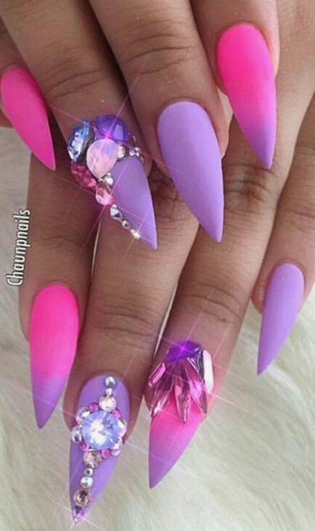 pink-stiletto-nail-designs-29_7 Modele de unghii stiletto roz