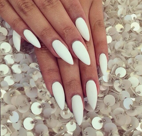 pointed-white-nails-72_8 Unghiile albe ascuțite
