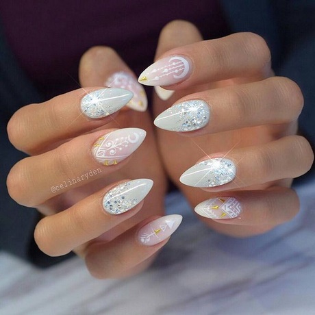 pointed-white-nails-72_9 Unghiile albe ascuțite