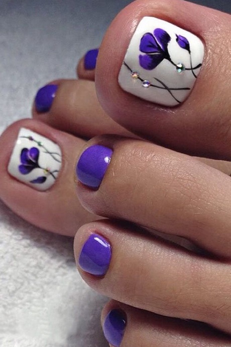 pretty-purple-nail-designs-98_8 Modele de unghii destul de violet