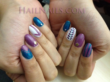 purple-and-blue-nail-art-01_6 Violet și albastru nail art