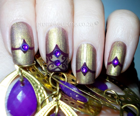 purple-and-gold-nail-art-28_5 Violet și aur nail art
