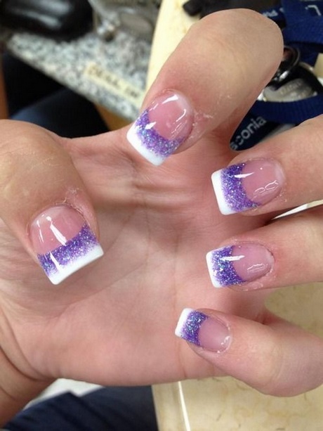 purple-and-white-nails-74_11 Unghiile violet și alb