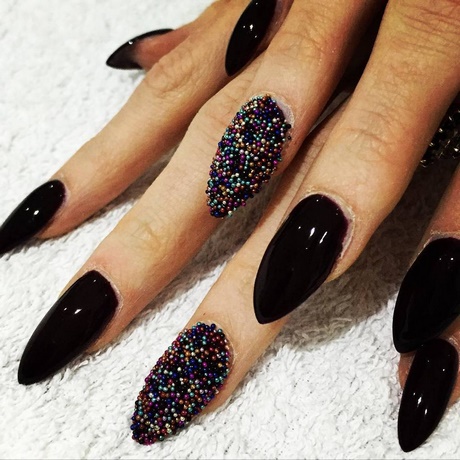 purple-black-nail-designs-66_16 Modele de unghii negre violet