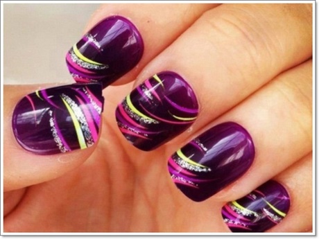 purple-nail-polish-ideas-13_18 Idei de lac de unghii violet