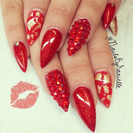 red-and-gold-stiletto-nails-58_3 Unghii stiletto roșii și aurii