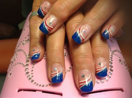 red-white-and-blue-nail-art-90_18 Roșu alb și albastru nail art