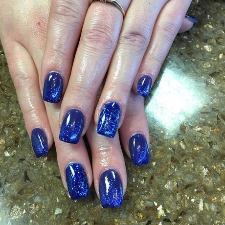 royal-blue-gel-nail-designs-21 Modele de unghii cu gel albastru regal