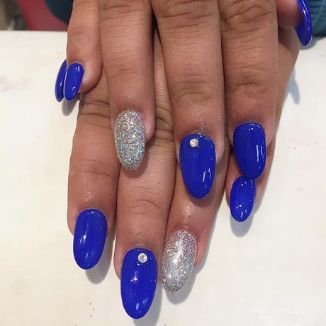 royal-blue-gel-nail-designs-21_15 Modele de unghii cu gel albastru regal