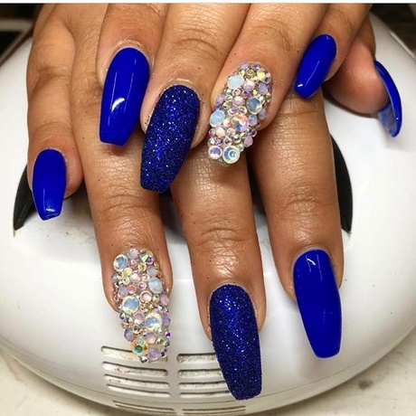 royal-blue-gel-nail-designs-21_17 Modele de unghii cu gel albastru regal