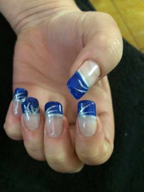 royal-blue-gel-nail-designs-21_18 Modele de unghii cu gel albastru regal