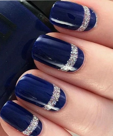 silver-and-blue-nail-art-91_9 Argint și albastru nail art