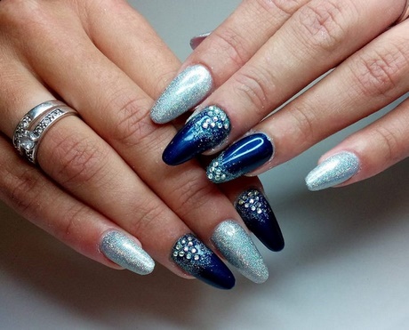silver-blue-nails-60_3 Argint Albastru cuie
