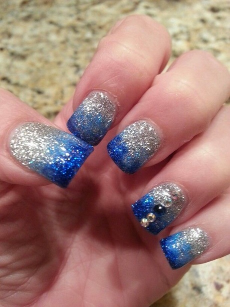 silver-blue-nails-60_9 Argint Albastru cuie