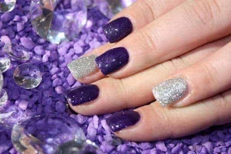 silver-purple-nail-polish-93_6 Lac de unghii violet argintiu