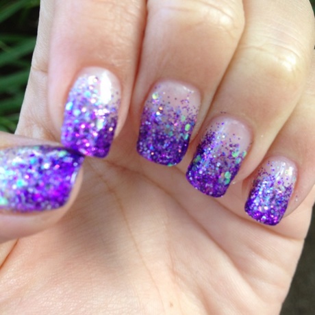 sparkly-purple-nails-74_12 Unghii sclipitoare violet
