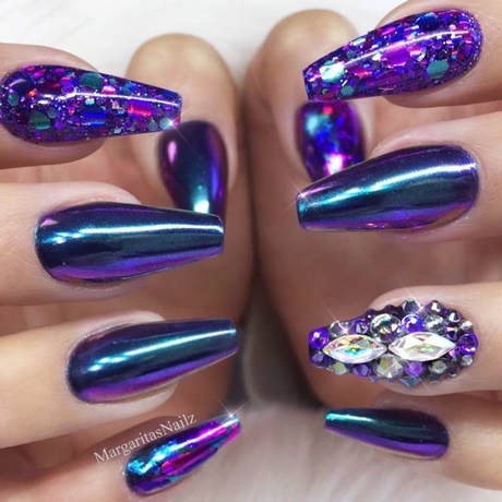 sparkly-purple-nails-74_16 Unghii sclipitoare violet